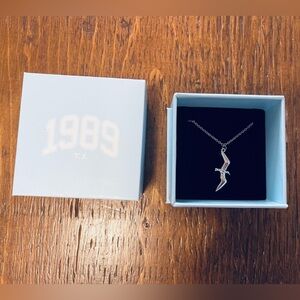 Taylor Swift 1989 (Taylor's Version) Seagull Necklace, silver